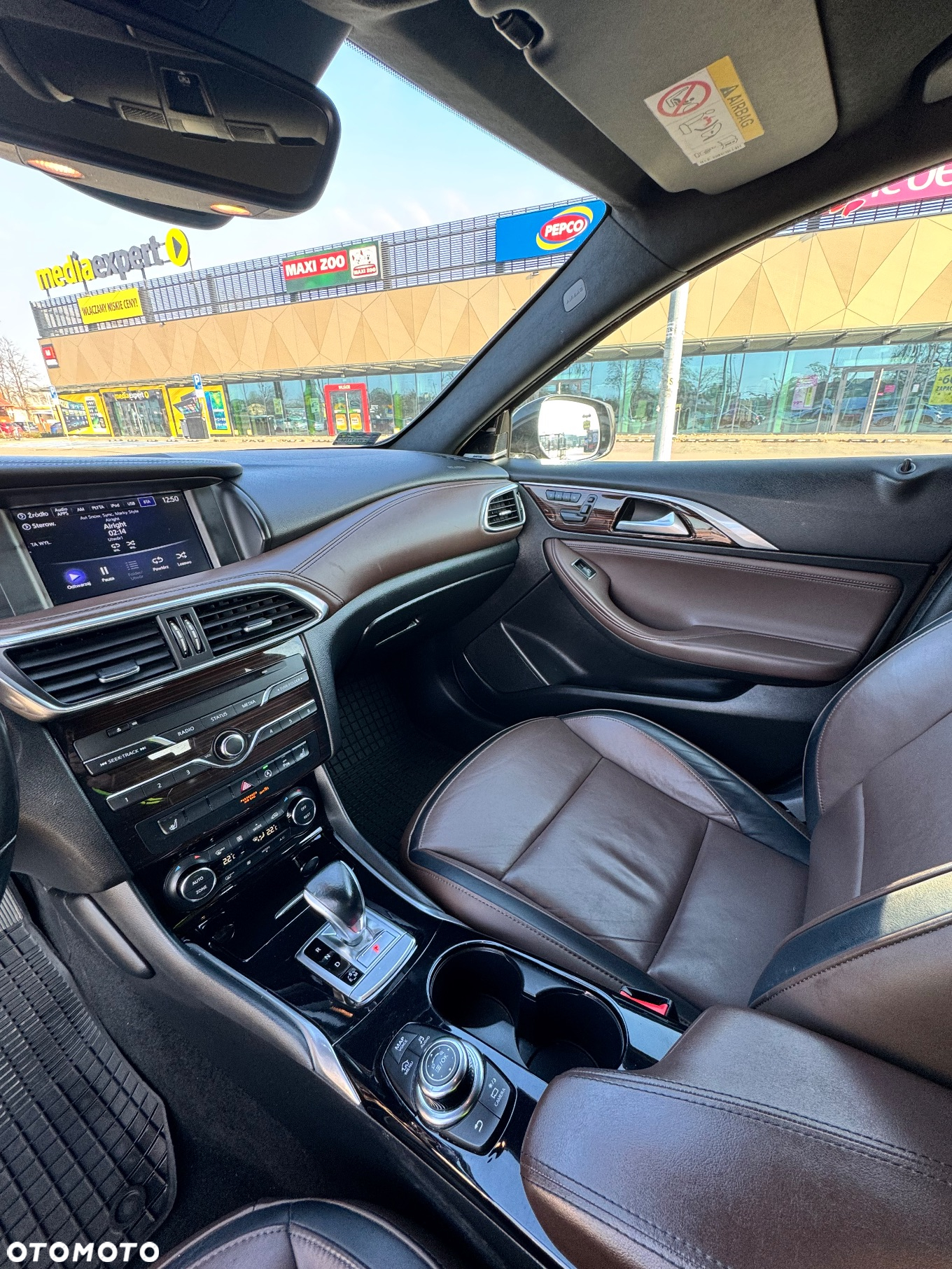 Infiniti QX30 2.2d Premium Tech AWD 7DCT - 29