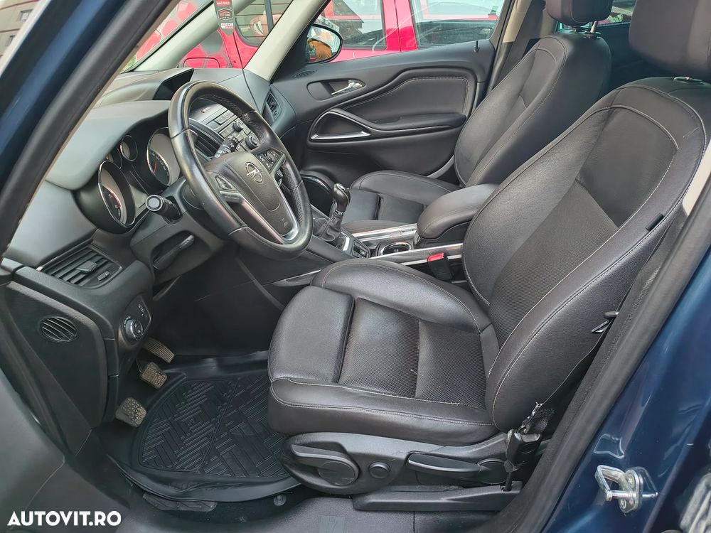 Opel Zafira - 9