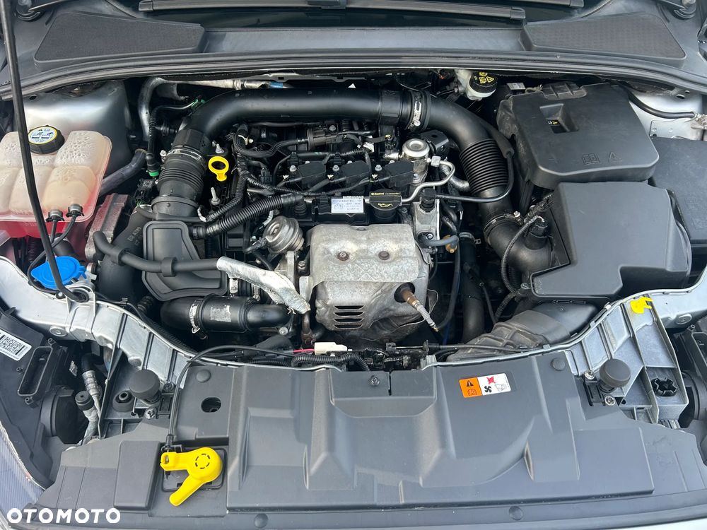 Ford Focus 1.0 EcoBoost Gold X (Edition) - 25