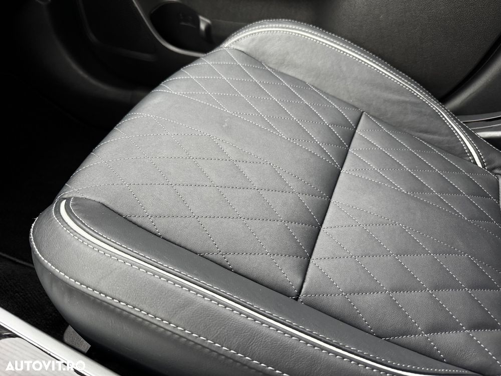 Mitsubishi Outlander - 18