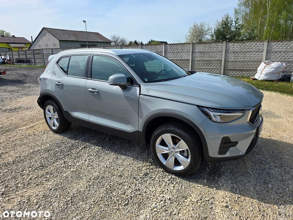 Volvo XC 40 B3 Essential - 3