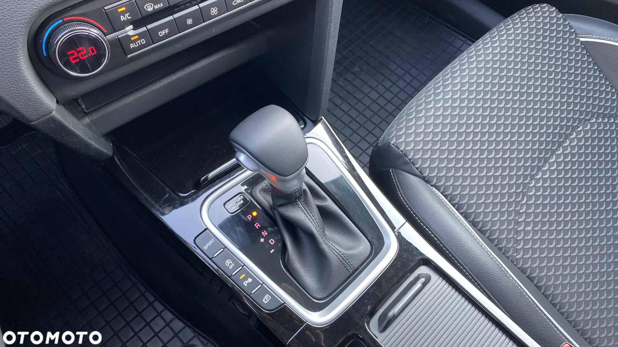 Kia XCeed 1.5 T-GDI L DCT - 13