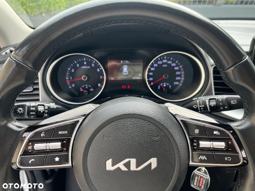 Kia Ceed 1.5 T-GDI M - 16