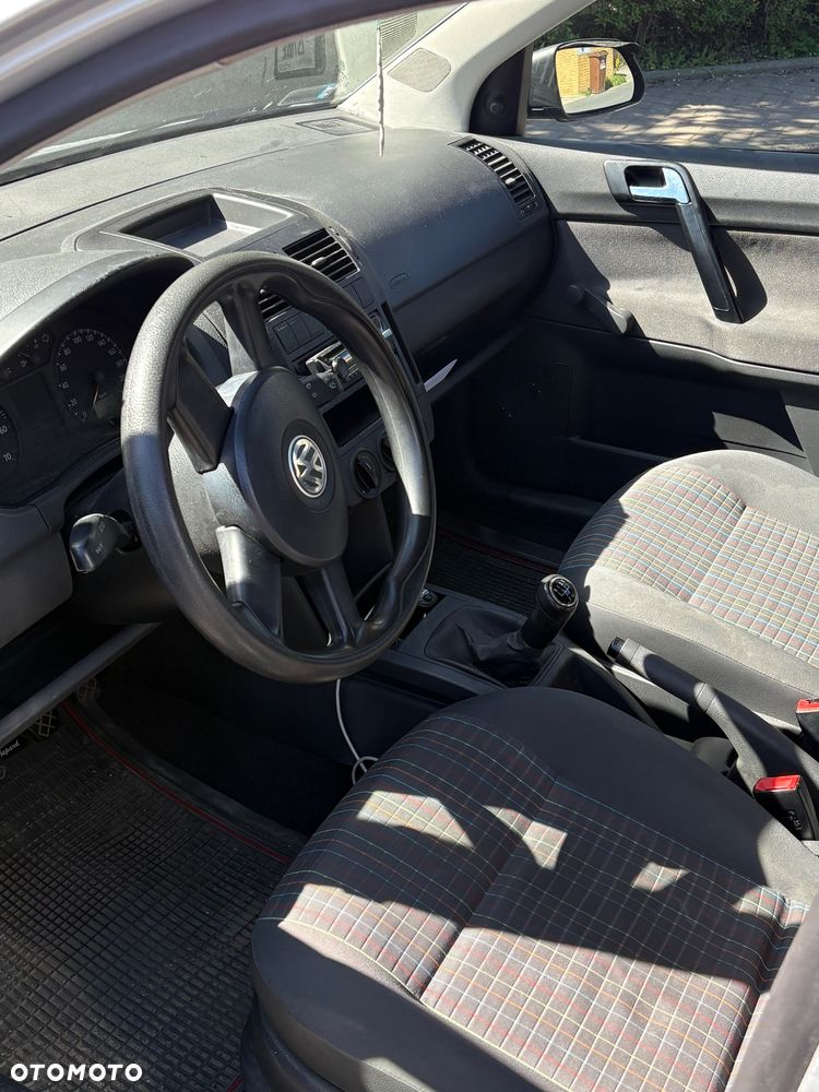 Volkswagen Polo 1.2 Basis - 4