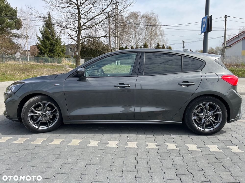 Ford Focus 1.0 EcoBoost ST-Line - 11