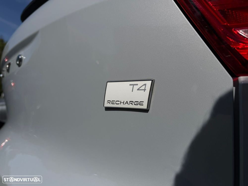 Volvo XC 40 1.5 T4 PHEV R-Design - 6