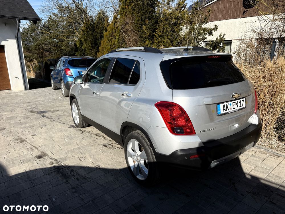Chevrolet Trax 1.4 T LS - 35