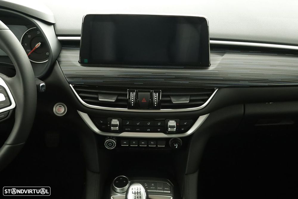 Foton Tunland - 8