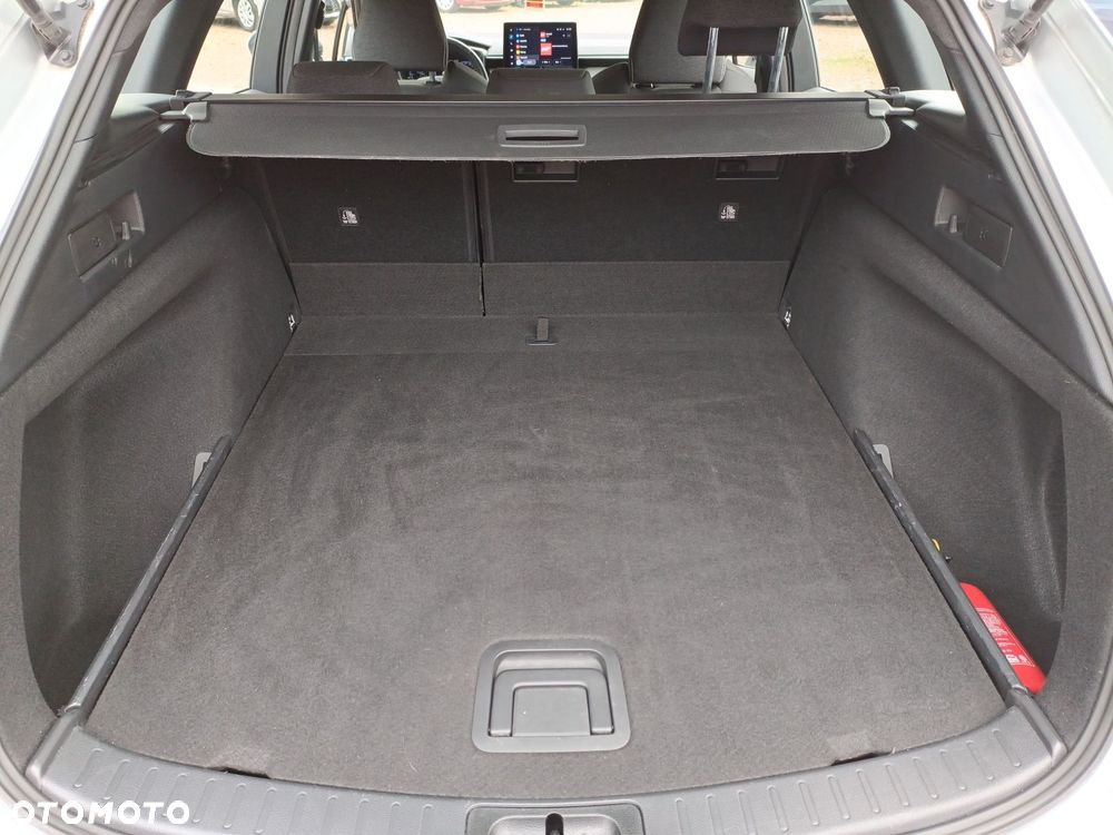 Toyota Corolla 1.8 Hybrid Comfort - 19