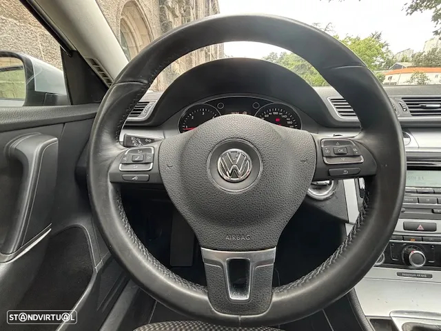 VW Passat 1.6 TDI BlueMotion - 13