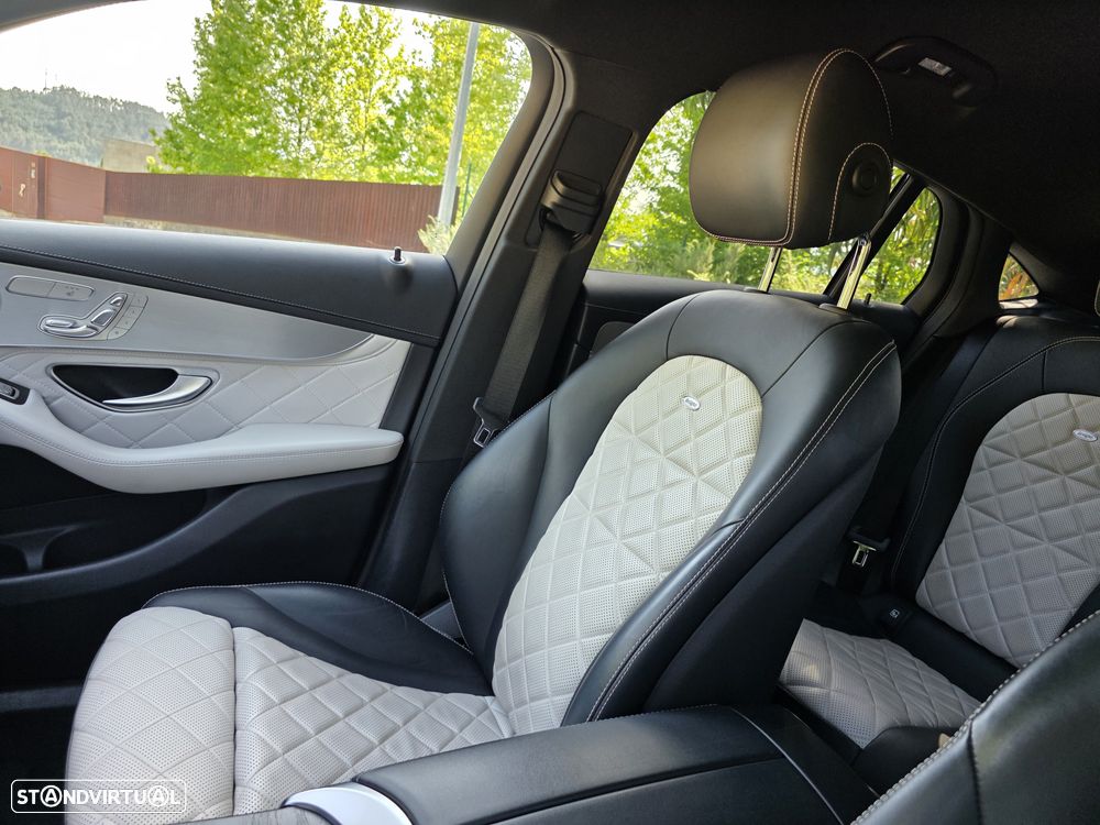 Mercedes-Benz GLC 350 e 4Matic 7G-TRONIC AMG Line - 33