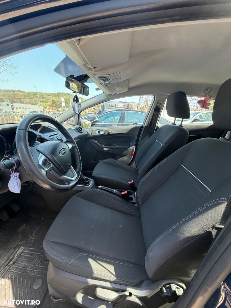 Ford Fiesta 1.5 TDCi DPF Trend - 13