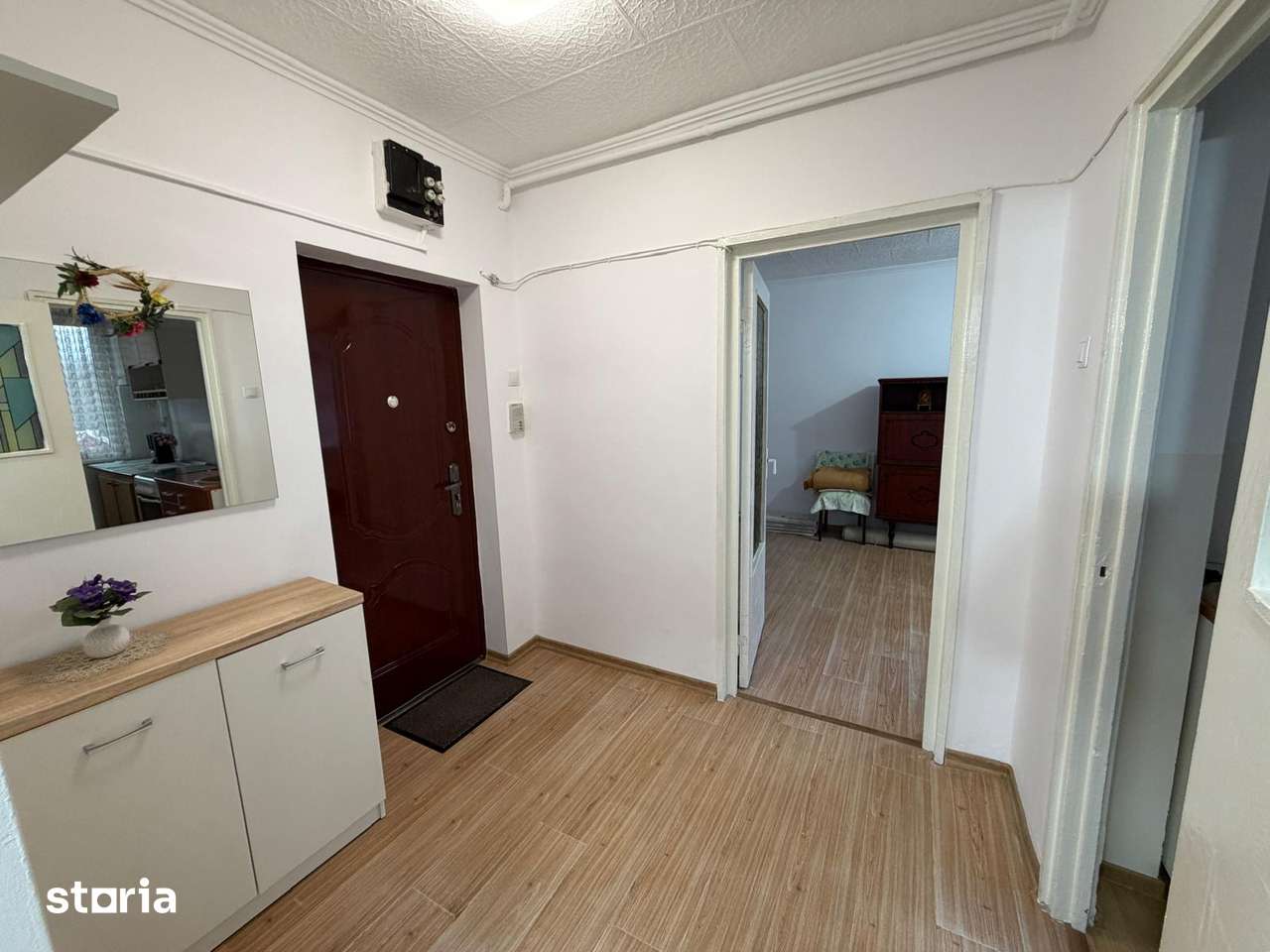 Apartament de vanzare, Gura Campului, 2 camere decomandat — fotografia 1