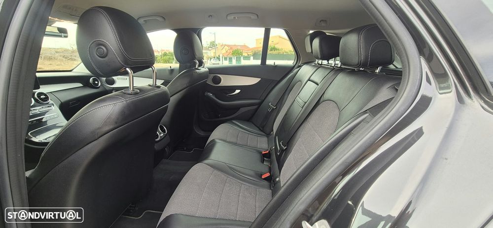 Mercedes-Benz C 300 e Avantgarde - 9