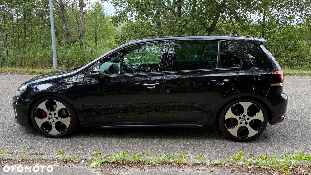 Volkswagen Golf 2.0 GTI - 8