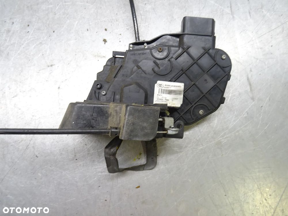 LAND ROVER FREELANDER II 06-11 2.2D ZAMEK DRZWI PRAWY PRZÓD - 4