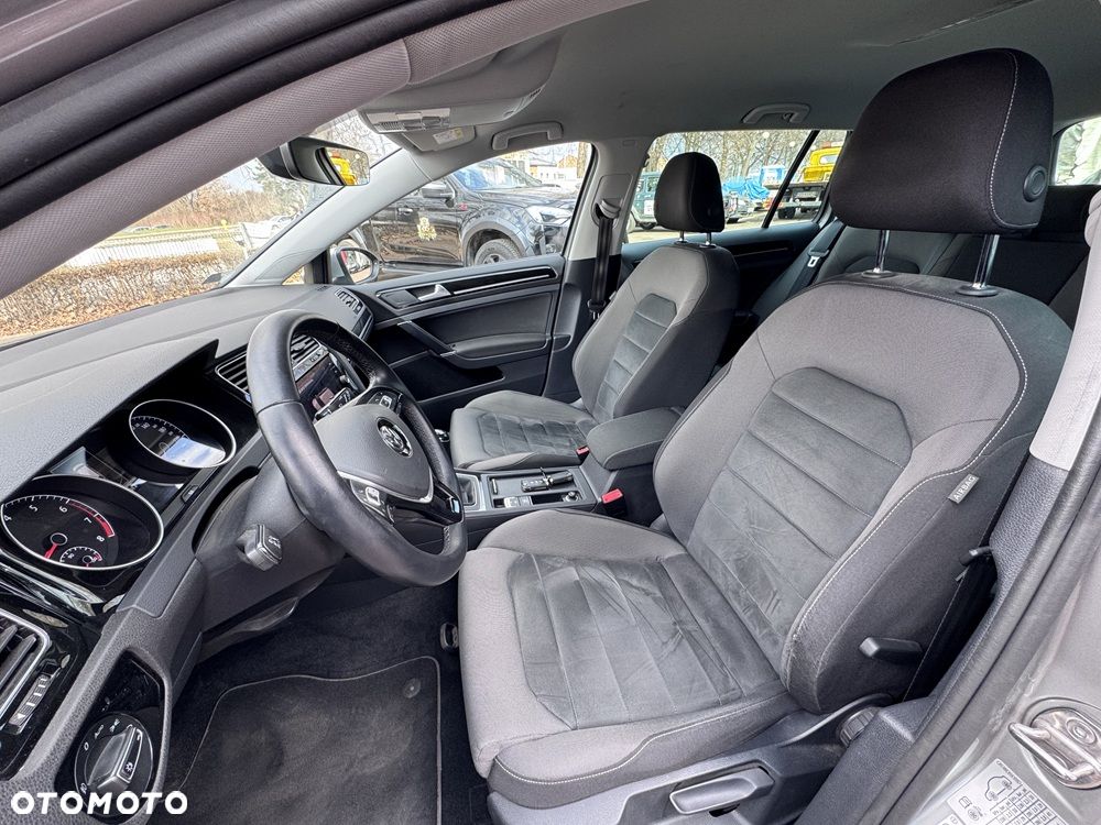 Volkswagen Golf 1.4 TSI BMT Highline - 9