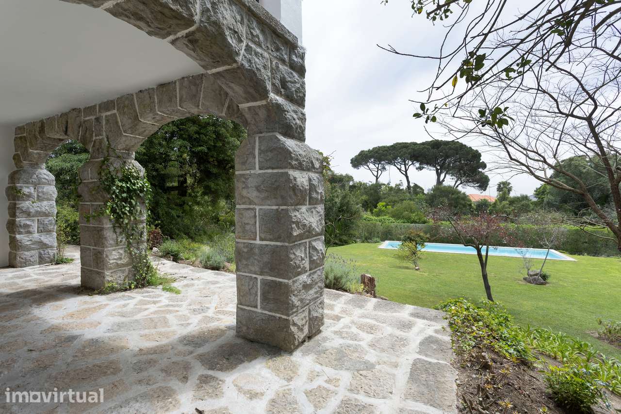 Moradia T5+1 para arrendamento junto ao Golfe do Estoril, com piscina - Grande imagem: 5/60