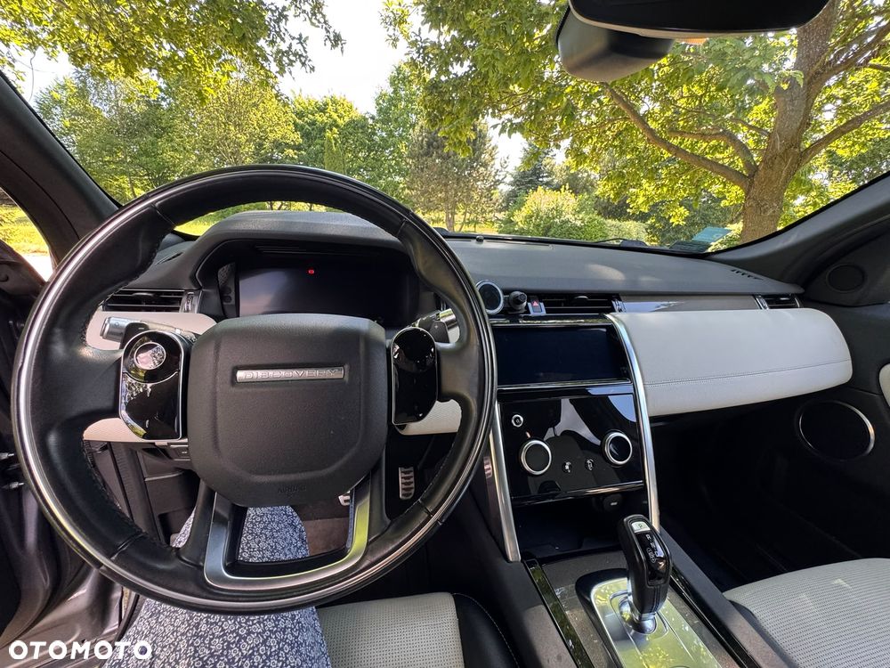 Land Rover Discovery Sport 2.0 D180 R-Dynamic SE - 12