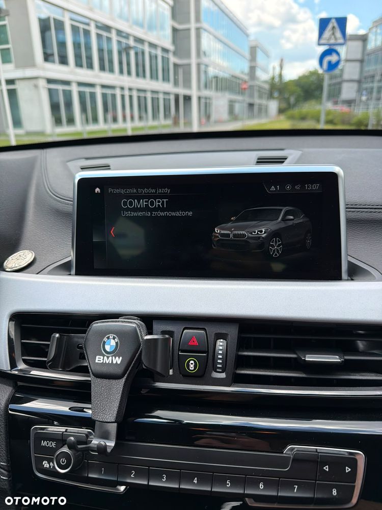 BMW X2 sDrive18i - 24