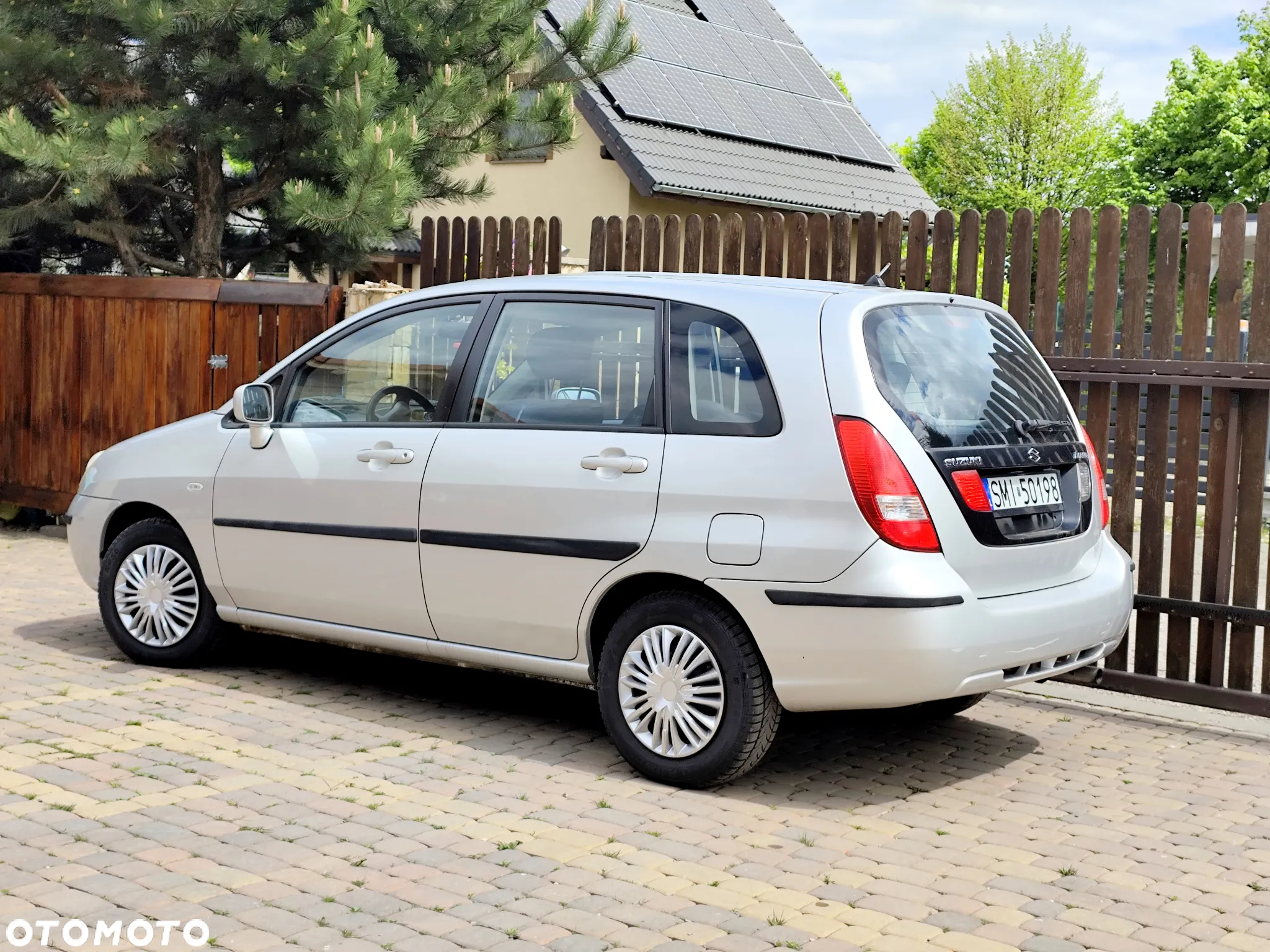 Suzuki Liana 1.6 - 17