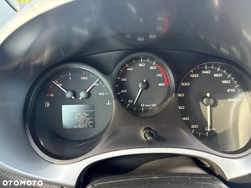 Seat Leon 1.2 TSI Ecomotive DSG Style - 21