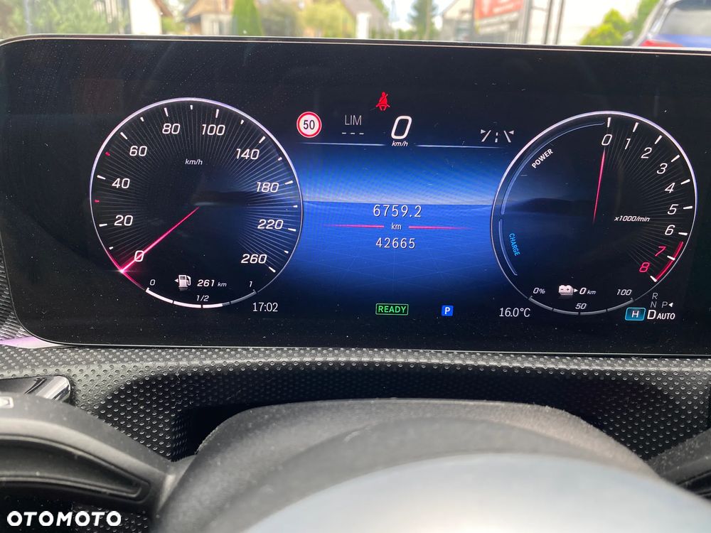 Mercedes-Benz Klasa A 250 e PHEV Progressive 8G-DCT - 12