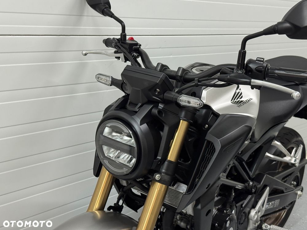 Honda CB - 19