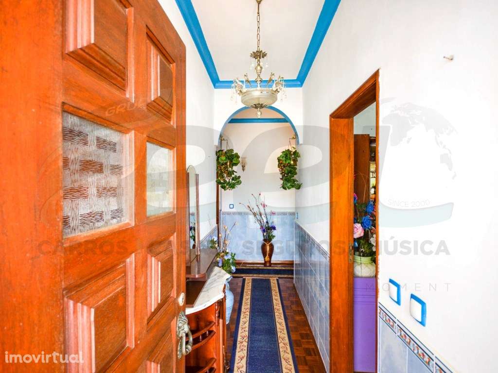 Moradia T3+1 com Garagem em Fazendas de Almeirim - Grande imagem: 3/38