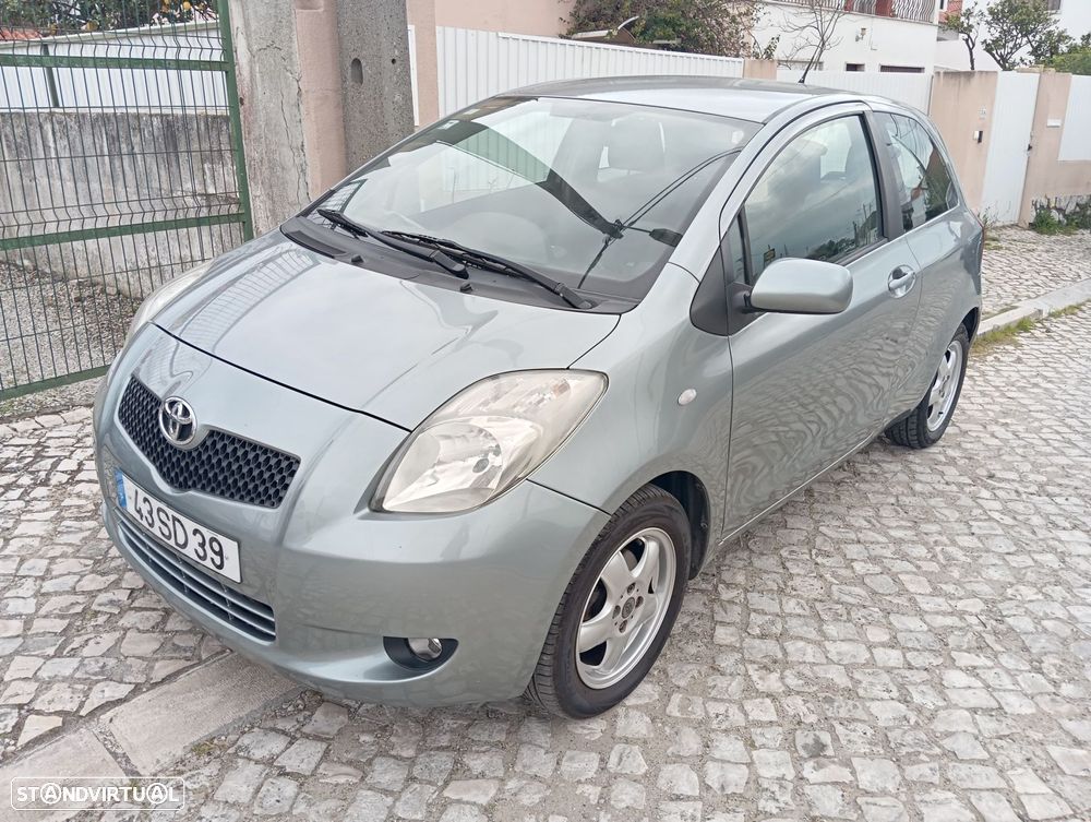 Toyota Yaris 1.4 D-4D AC - 1