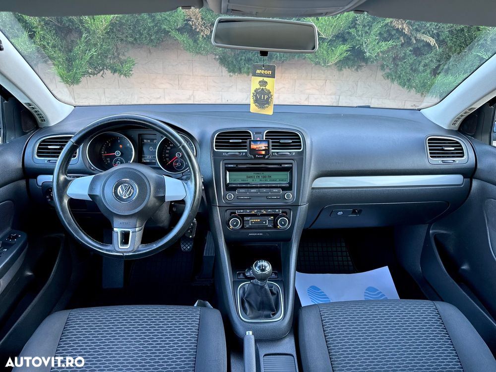 Volkswagen Golf 1.6 TDI DPF BlueMotion - 6