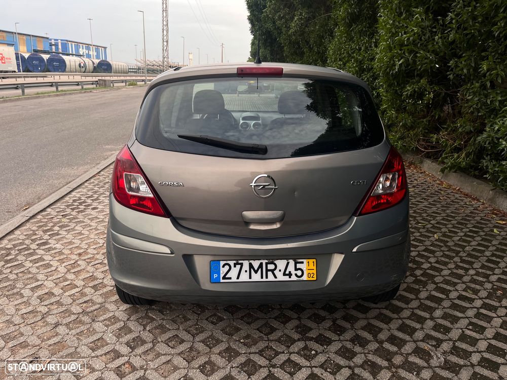Opel Corsa 1.3 CDTi Enjoy - 2