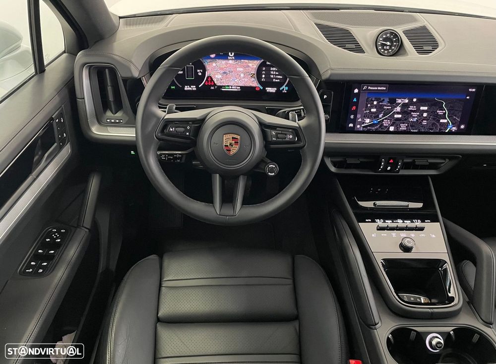 Porsche Cayenne Coupé E-Hybrid - 31