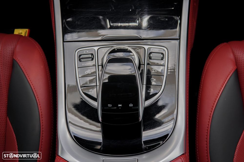 Mercedes-Benz G 63 AMG Standard - 33