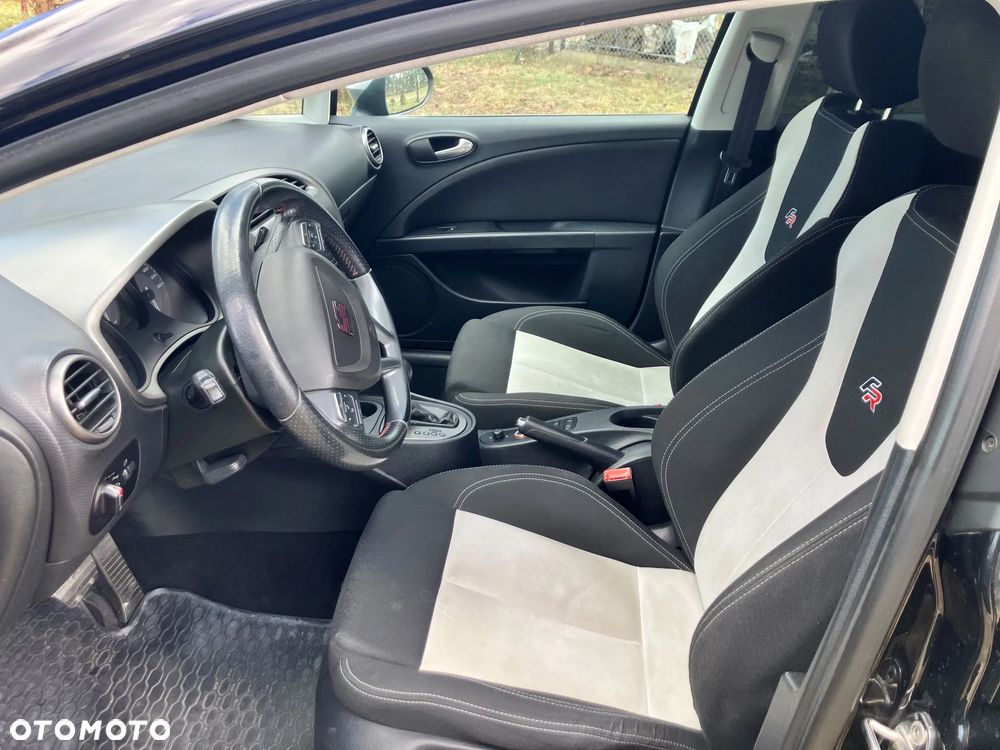 Seat Leon 2.0 TDI FR DSG - 27