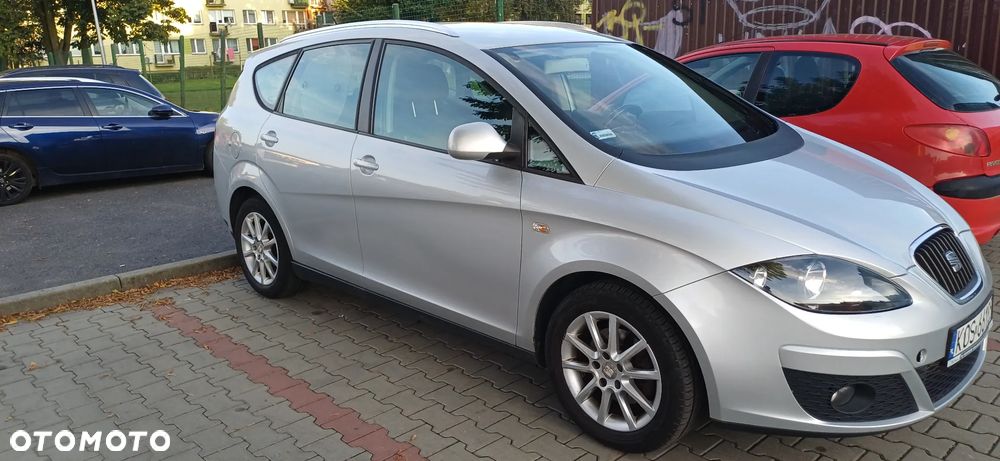 Seat Altea XL 1.6 TDI DPF CR Ecomotive Reference Copa - 3