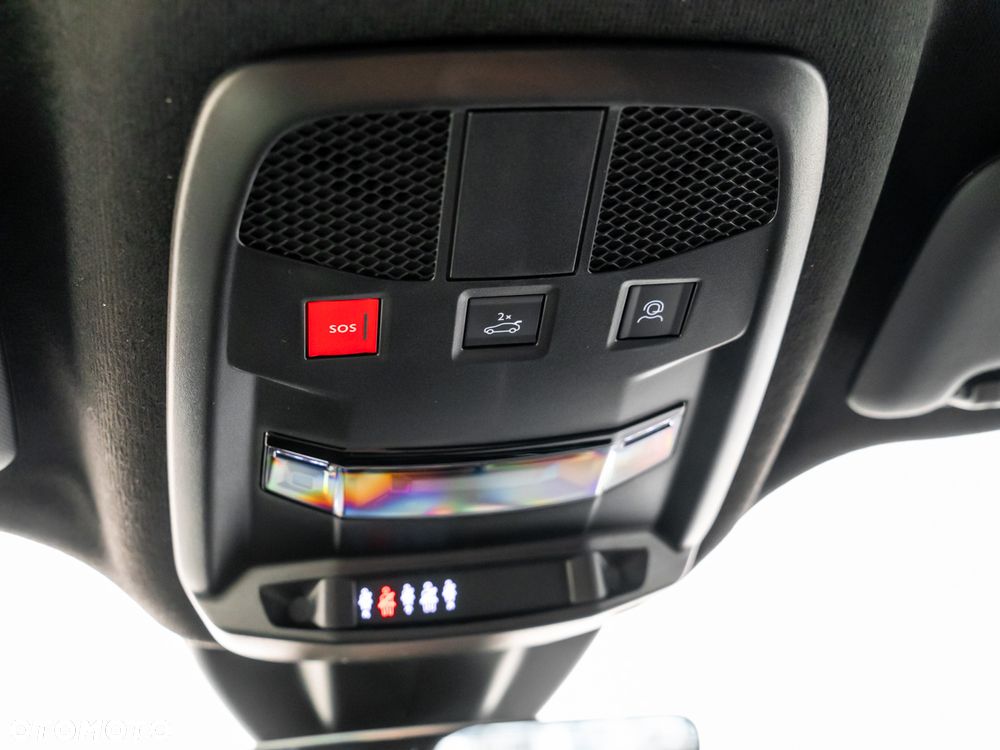 Alfa Romeo Junior ver-1-2-mhev-ibrida-q4-edct - 30