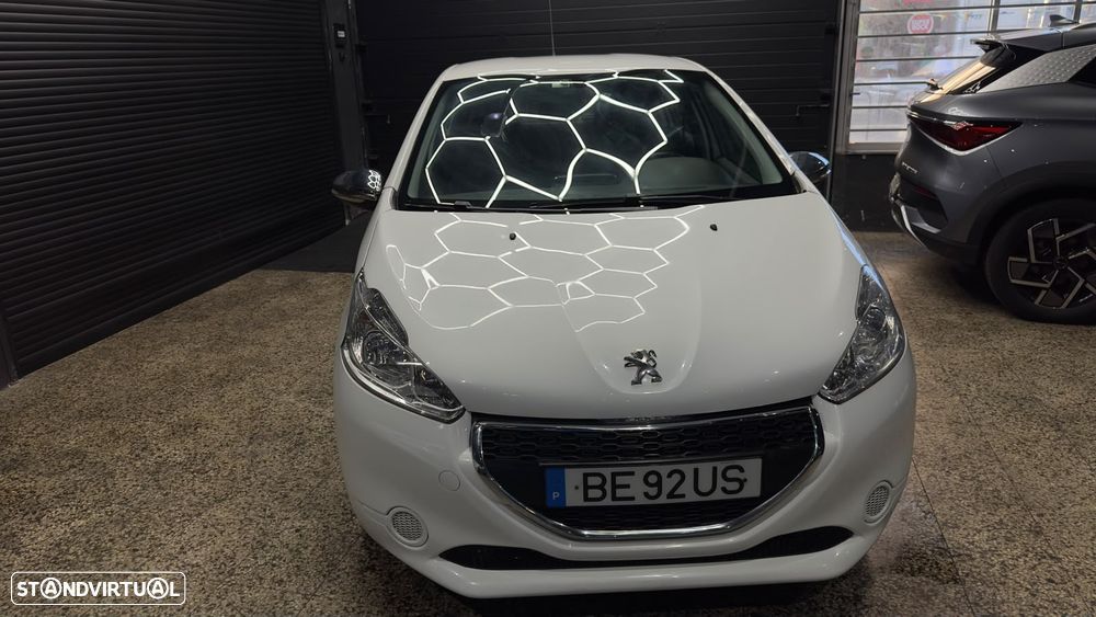 Peugeot 208 PureTech 68 Urban Move - 4