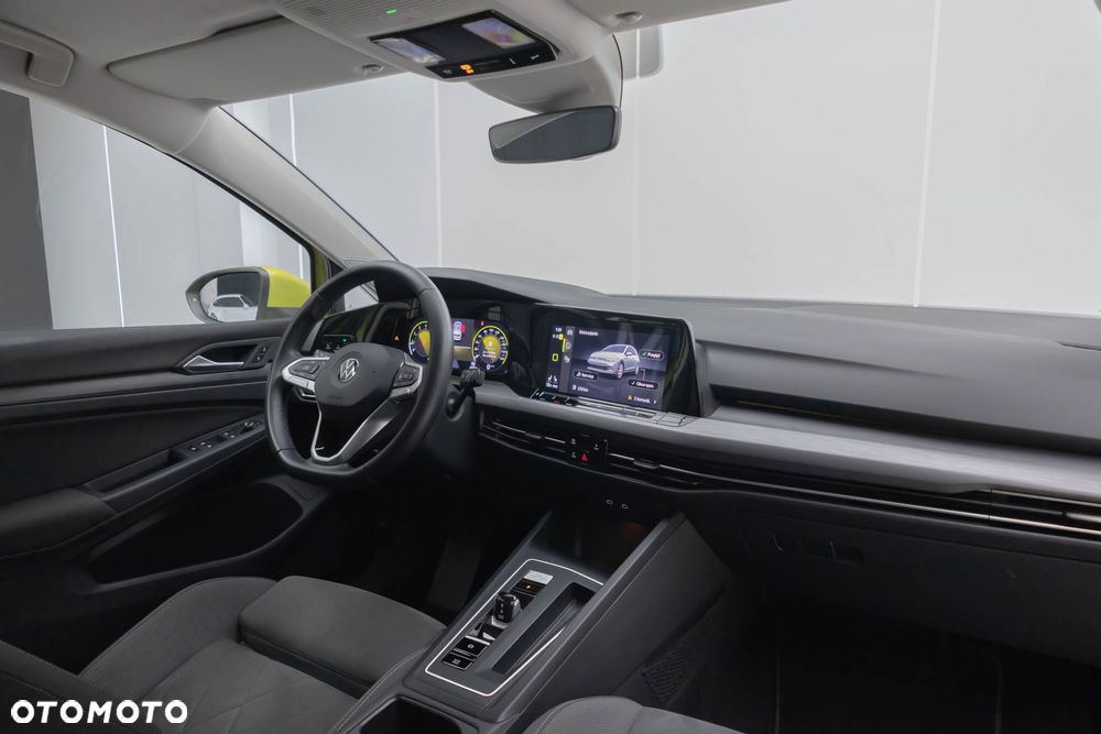 Volkswagen Golf - 35