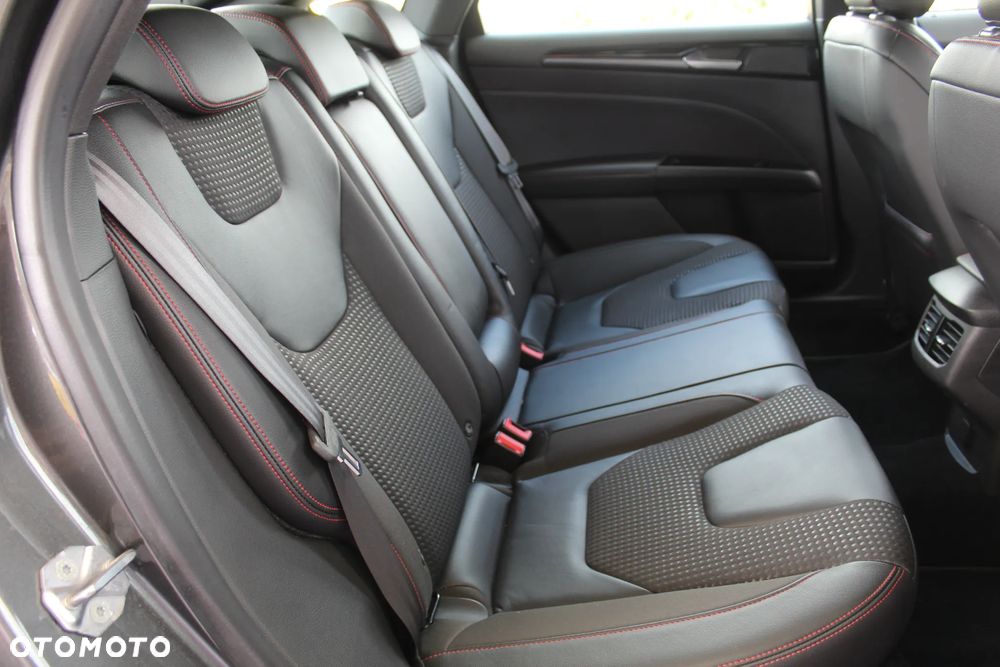Ford Mondeo 1.5 EcoBoost Start-Stopp ST-Line - 13
