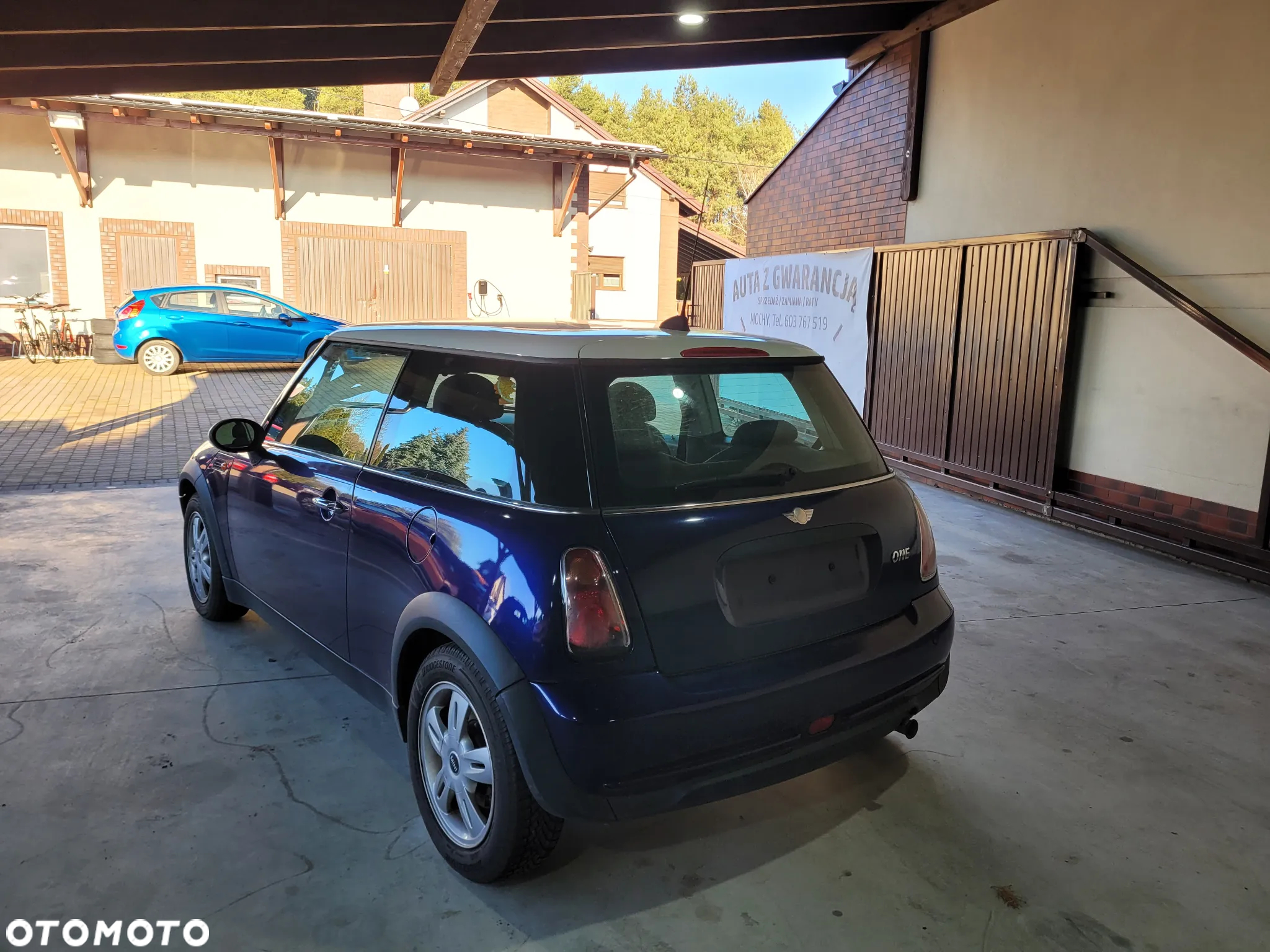 MINI ONE Standard - 7