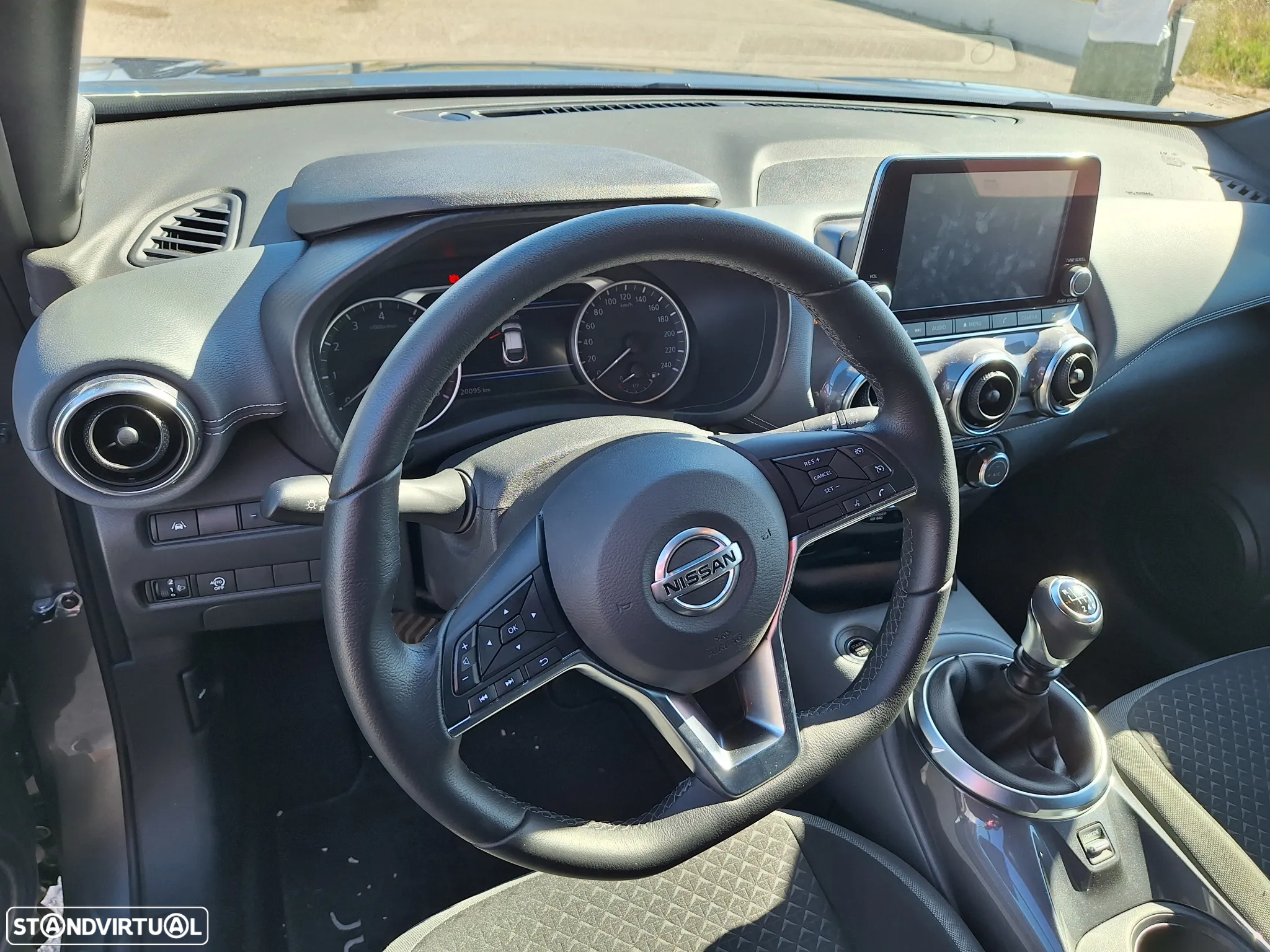 Nissan Juke 1.0 DIG-T N-Connecta - 5