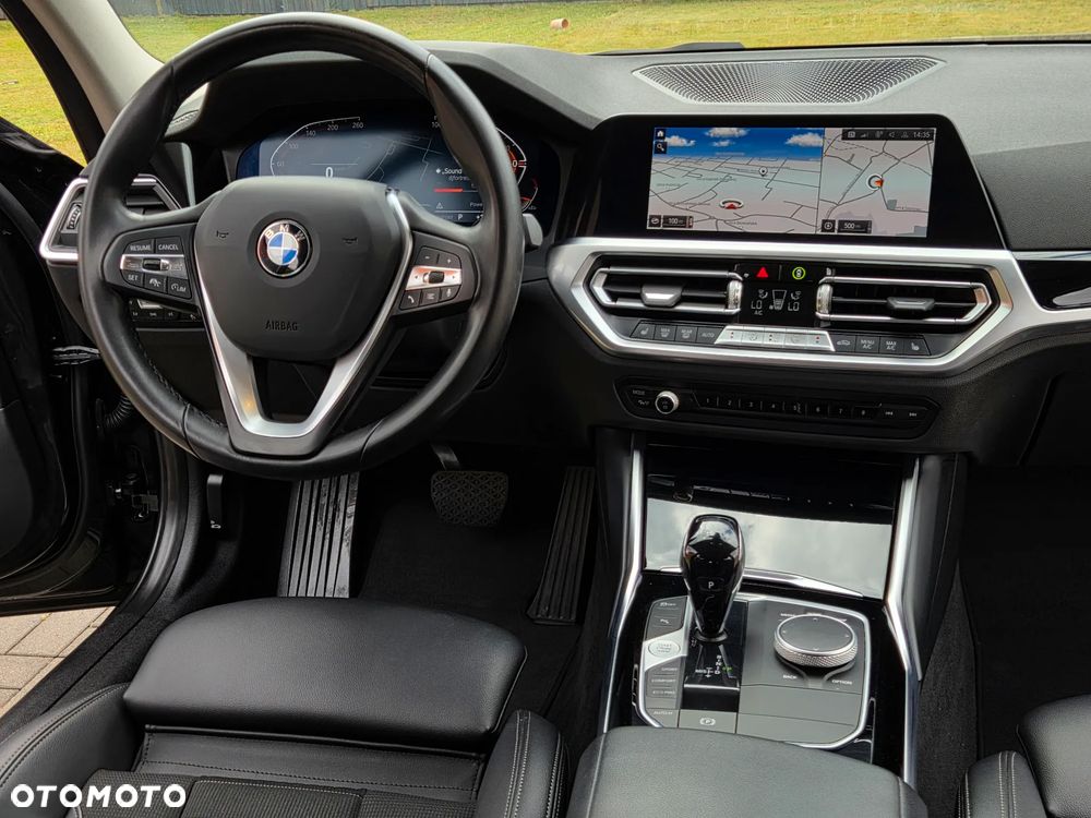 BMW Seria 3 320d M Sport Shadow sport - 25
