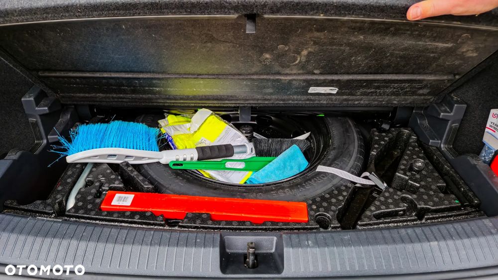 Volkswagen Tiguan Allspace - 8