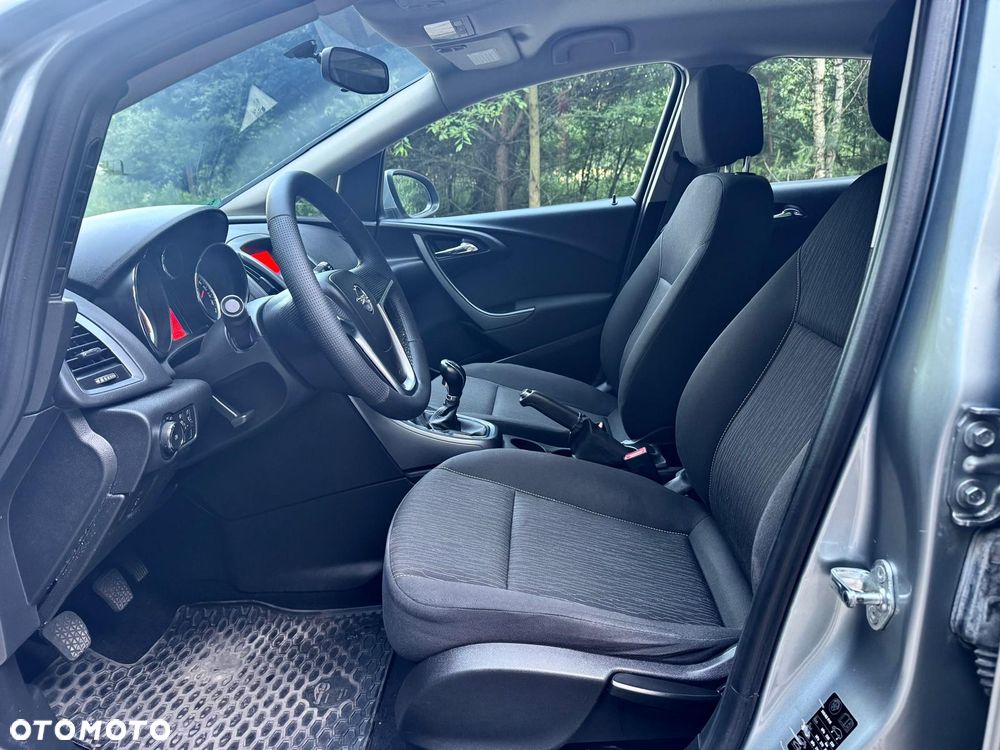 Opel Astra 1.6 Selection 110 Jahre - 12