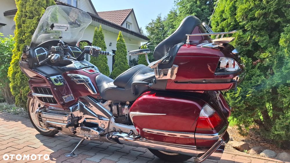 Honda GL - 8