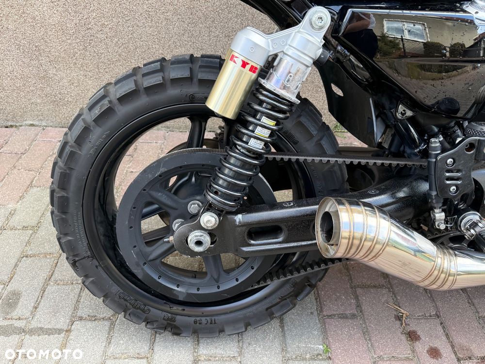 Harley-Davidson Sportster - 14
