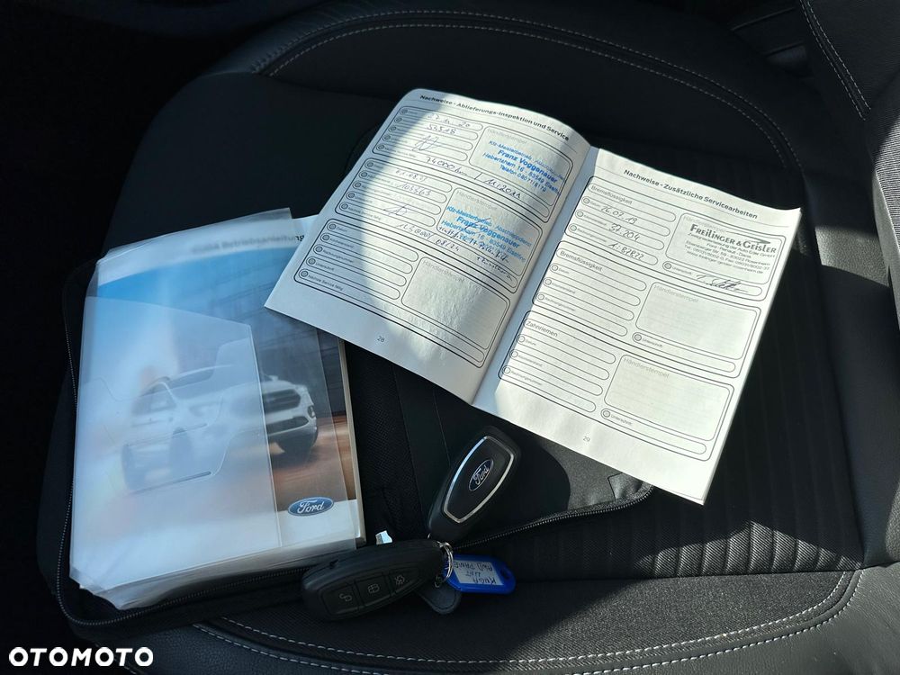 Ford Kuga 1.5 EcoBoost 4x4 Titanium - 17