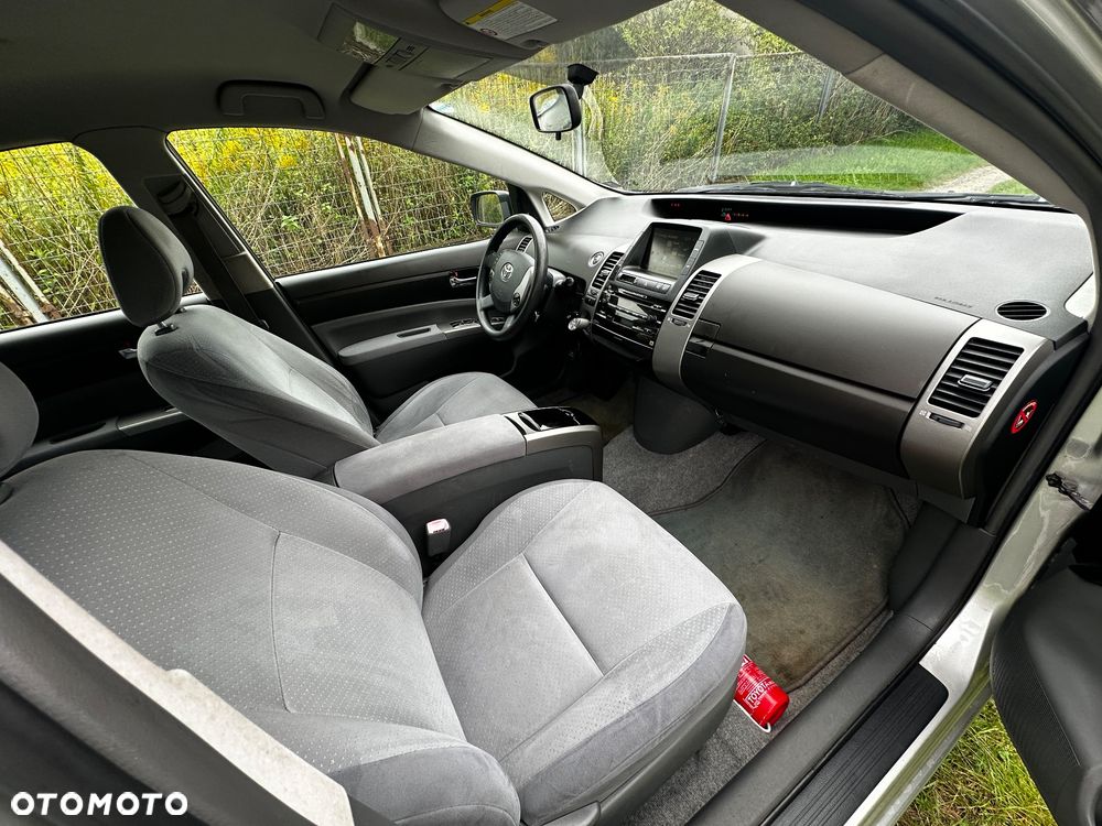 Toyota Prius 1.5 VVT-i Sol (nav) - 19