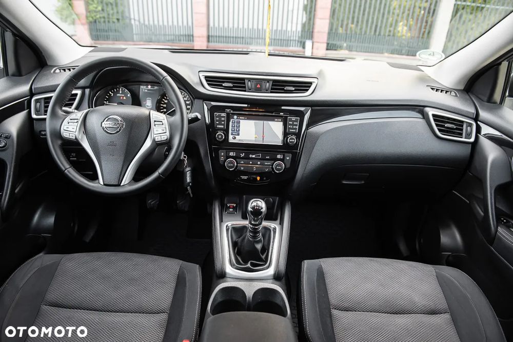 Nissan Qashqai 1.6 DCi ACENTA - 24